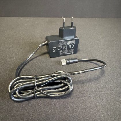 Adaptor 12 volt met connector