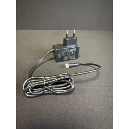 Adaptor 12 volt met connector